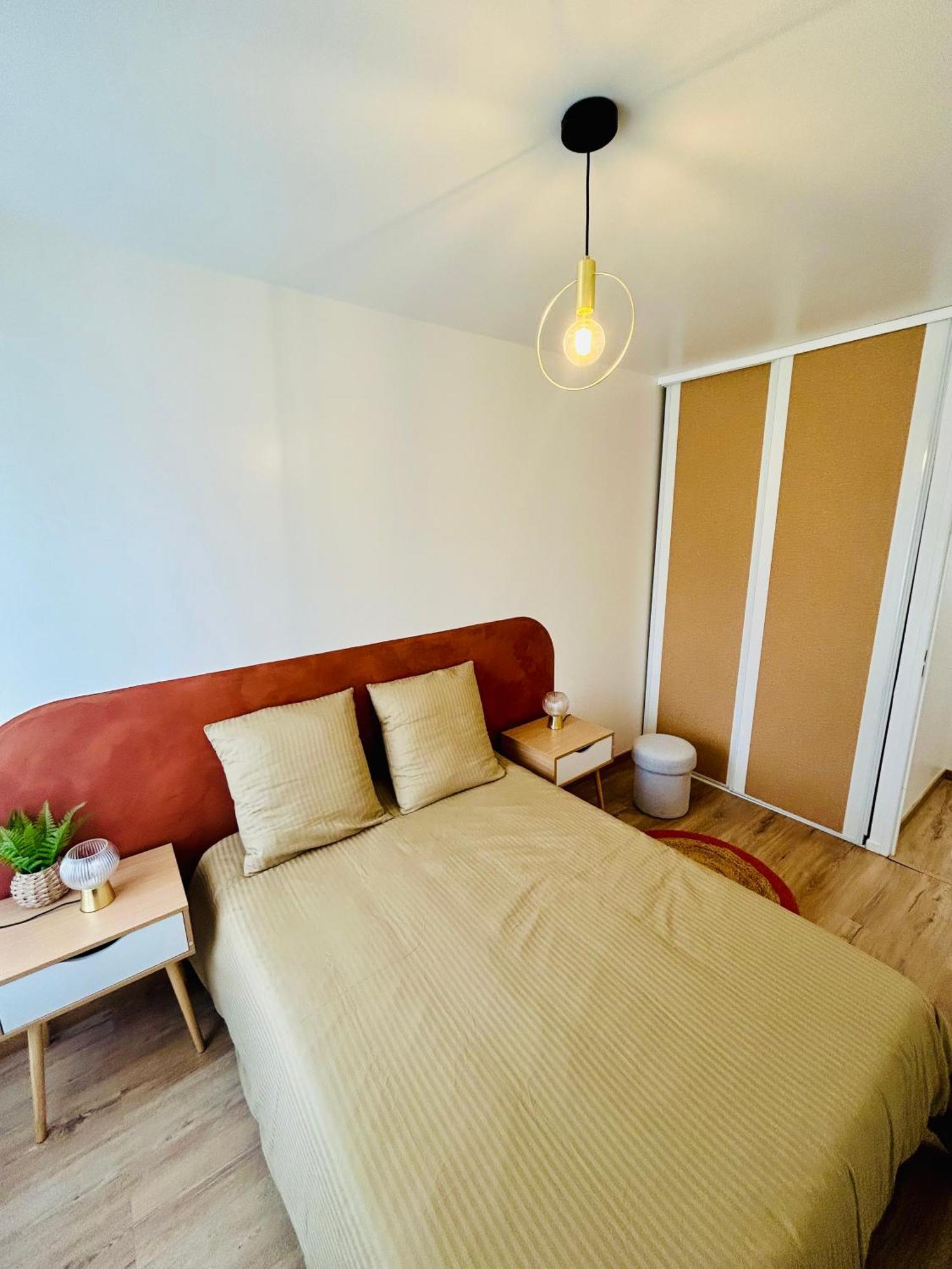 Serenity Place เซร์ริส ภายนอก รูปภาพ